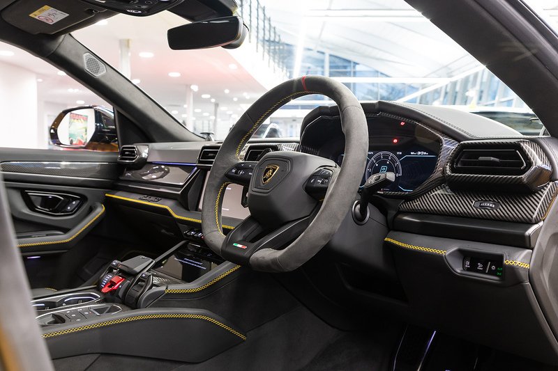 Used Lamborghini Urus 2025 for sale - 77622004: Photo 3