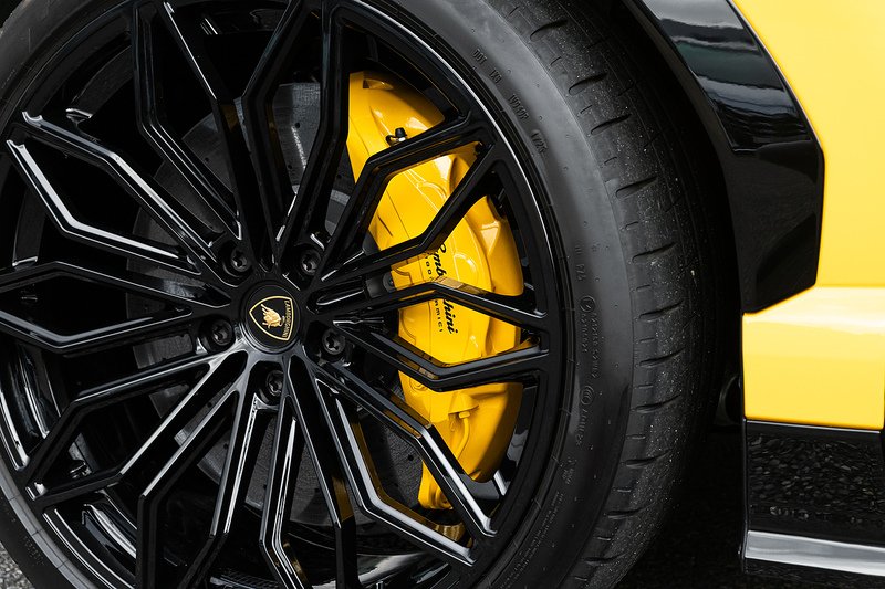 Used Lamborghini Urus 2025 for sale - 77622004: Photo 31