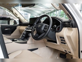 Used Toyota Land Cruiser 2023 for sale - 75488653: Photo