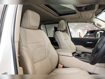 Used Toyota Land Cruiser 2023 for sale - 75488653: Photo