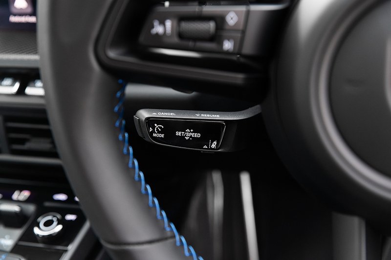 Used Porsche 911 2025 for sale - 77880654: Photo 30