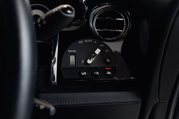 Used Rolls-Royce Wraith 2015 for sale - 72429272: Photo 18