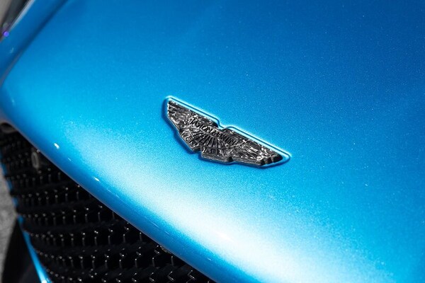 Used Aston Martin DBS 2019 for sale - 75283701: Photo 16