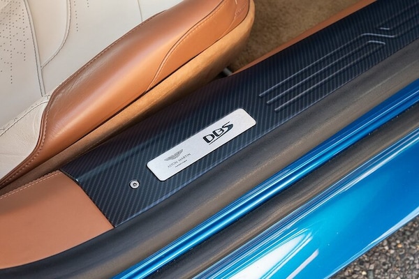 Used Aston Martin DBS 2019 for sale - 75283701: Photo 27