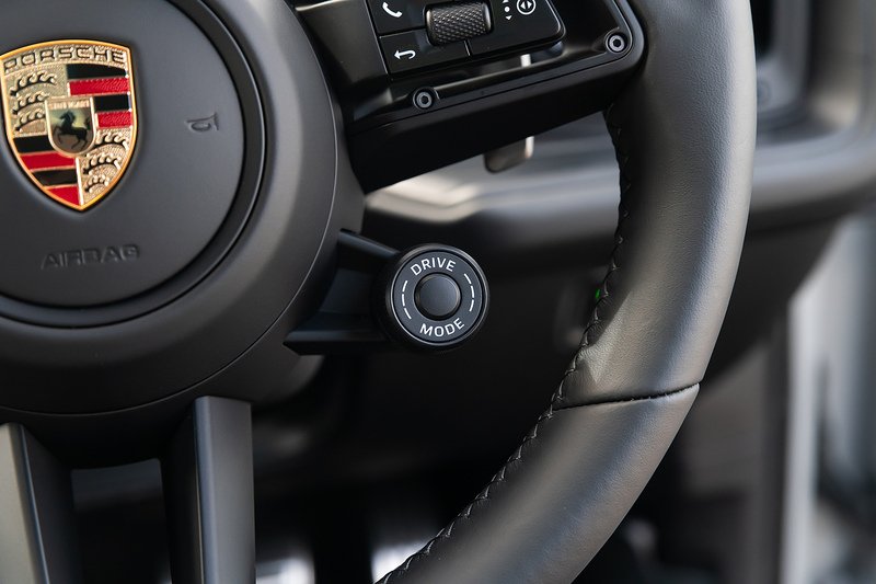 Used Porsche Cayenne 2024 for sale - 76133017: Photo 17