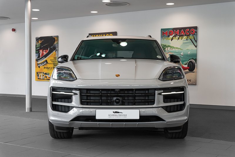 Used Porsche Cayenne 2024 for sale - 76133017: Photo 6