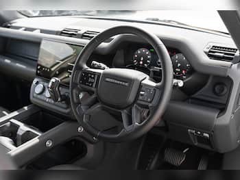 Used Land Rover Defender 2026 for sale - 79639672: Photo