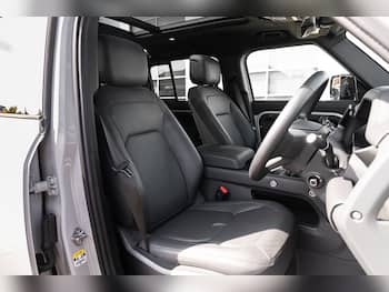 Used Land Rover Defender 2026 for sale - 79639672: Photo