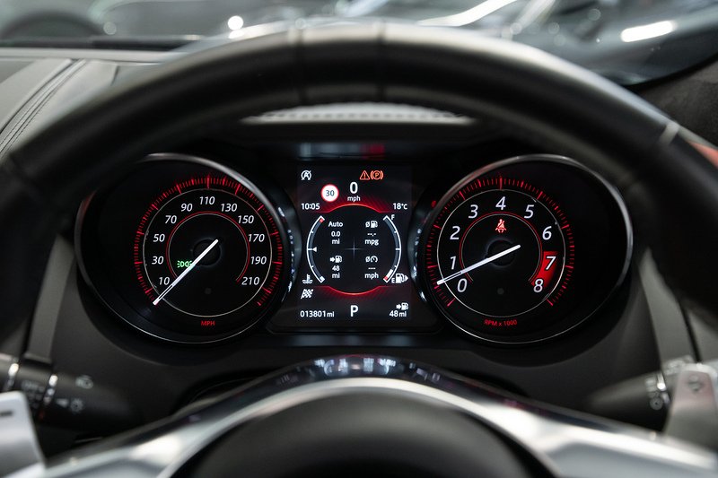 Used Jaguar F-Type 2019 for sale - 76962837: Photo 16