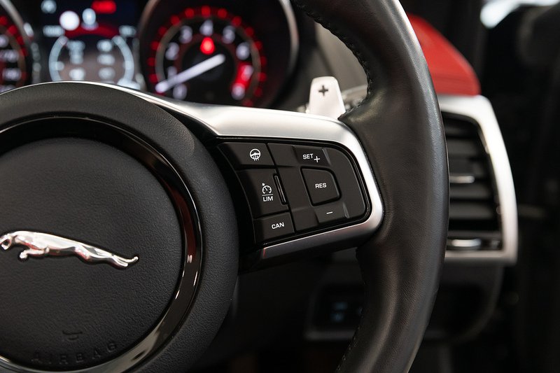 Used Jaguar F-Type 2019 for sale - 76962837: Photo 21