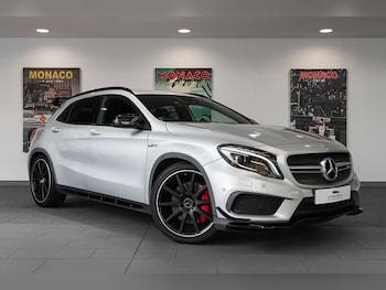 2016 - GLA45 AMG 5-Door