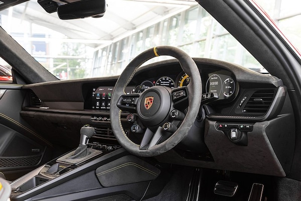 Used Porsche 911 2023 for sale - 76081373: Photo 3