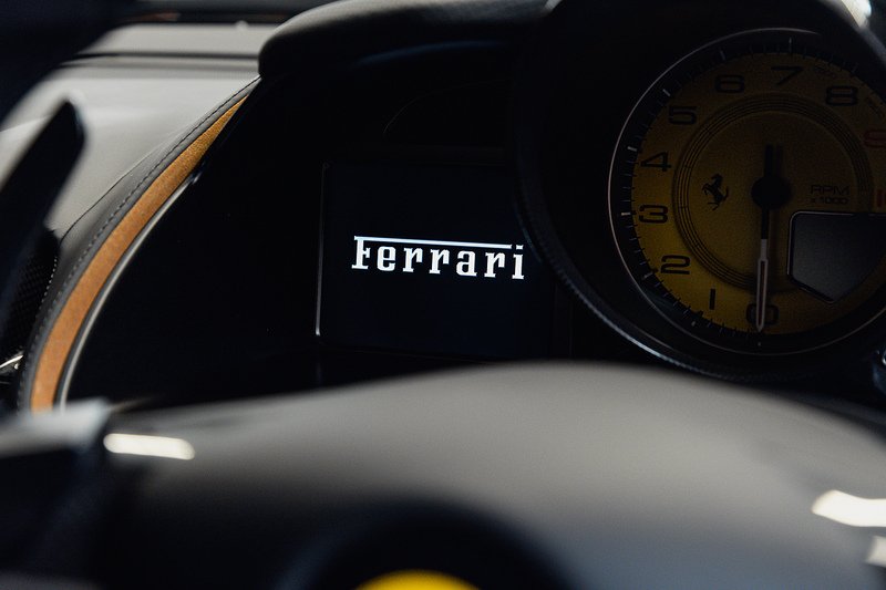 Used Ferrari 812 Superfast 2020 for sale - 77452583: Photo 32