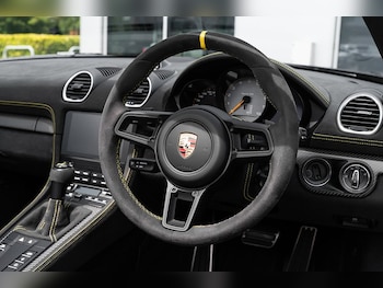 Used Porsche Other 2024 for sale - 79435842: Photo