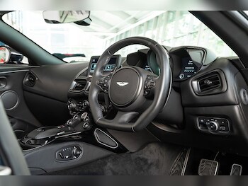 Used Aston Martin Vantage 2021 for sale - 76197287: Photo