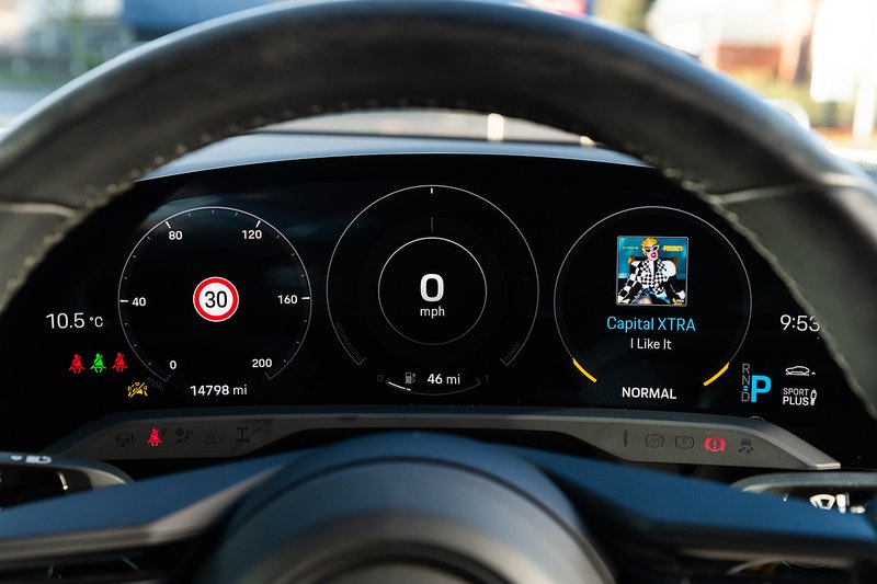 Used Porsche Taycan 2020 for sale - 77384864: Photo 14