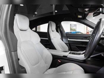 Used Porsche Taycan 2020 for sale - 77384864: Photo