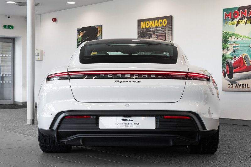 Used Porsche Taycan 2020 for sale - 77384864: Photo 7