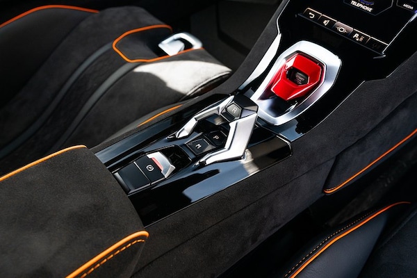 Used Lamborghini Huracan 2024 for sale - 76106372: Photo 10