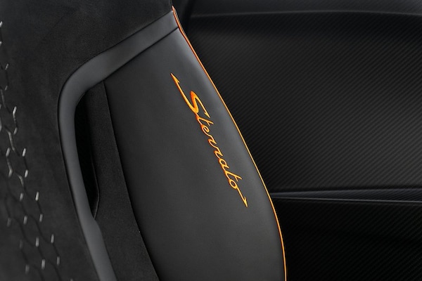 Used Lamborghini Huracan 2024 for sale - 76106372: Photo 19