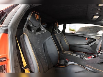 Used Lamborghini Huracan 2024 for sale - 76106372: Photo 4