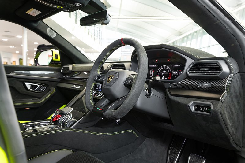 Used Lamborghini Urus 2024 for sale - 76720047: Photo 3