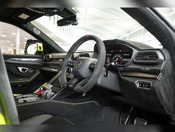 Used Lamborghini Urus 2024 for sale - 76720047: Photo