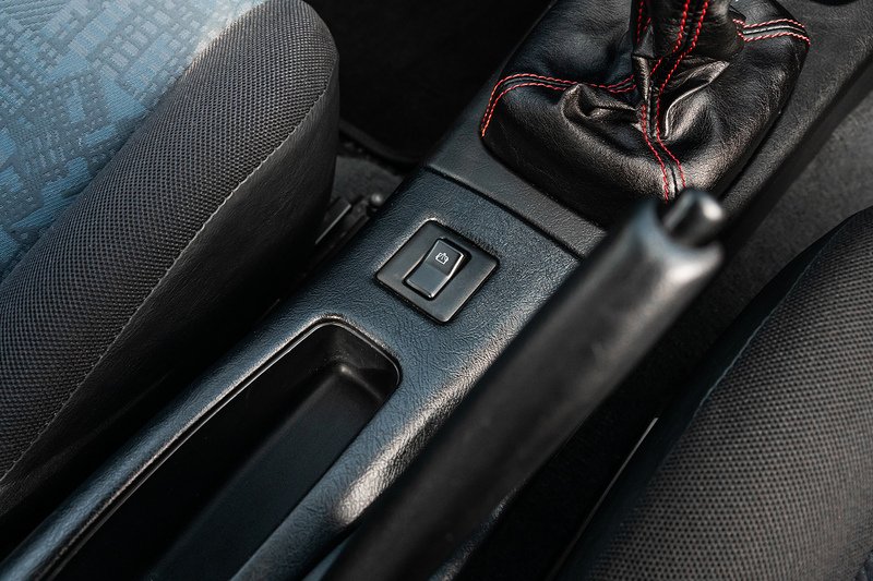 Used Mitsubishi Lancer 2000 for sale - 77846465: Photo 25