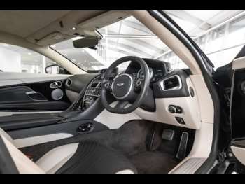 Used Aston Martin DB11 2019 for sale - 74224068: Photo