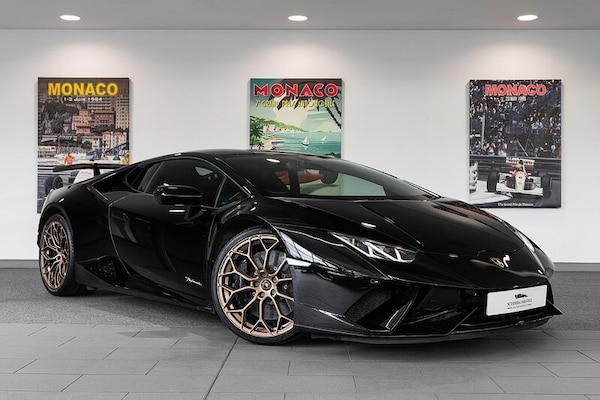 Used Lamborghini Huracan 2019 for sale - 74916016: Photo 1
