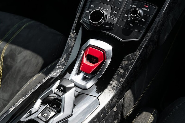 Used Lamborghini Huracan 2019 for sale - 74916016: Photo 20