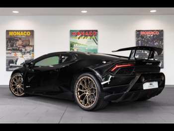 Used Lamborghini Huracan 2019 for sale - 74916016: Photo