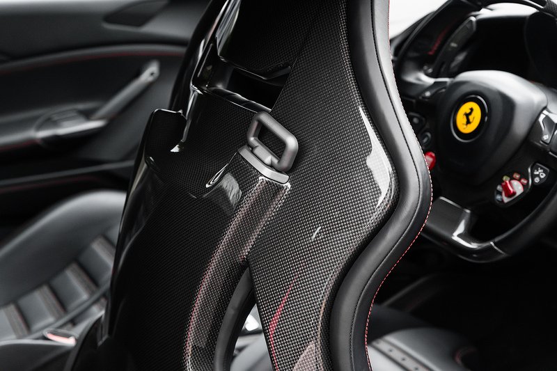 Used Ferrari 488 2017 for sale - 76341094: Photo 16