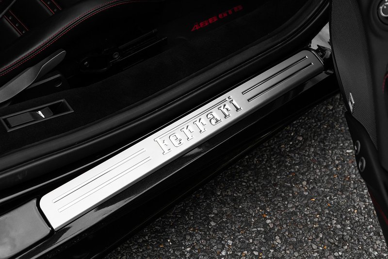 Used Ferrari 488 2017 for sale - 76341094: Photo 17