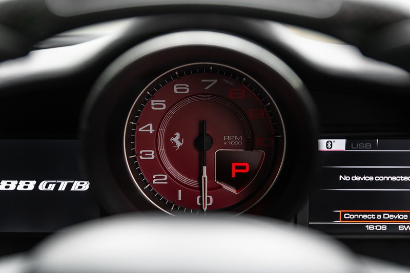 Used Ferrari 488 2017 for sale - 76341094: Photo 19