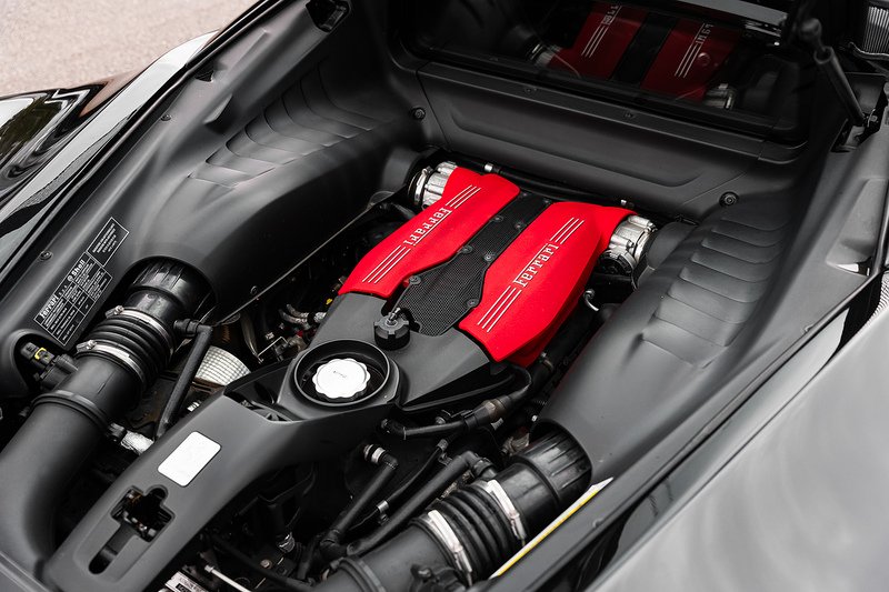 Used Ferrari 488 2017 for sale - 76341094: Photo 21