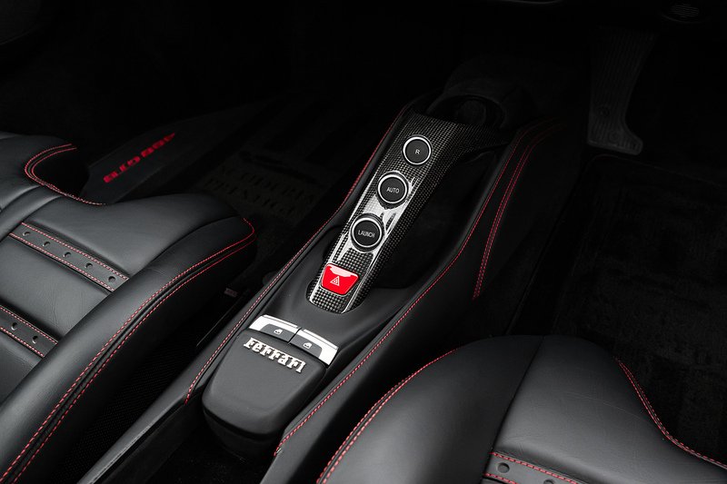 Used Ferrari 488 2017 for sale - 76341094: Photo 7