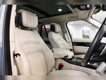 Used Land Rover Range Rover 2020 for sale - 77663448: Photo