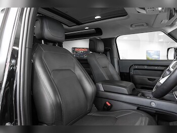 Used Land Rover Defender 90 2023 for sale - 78453626: Photo