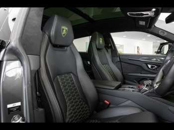 Used Lamborghini Urus 2021 for sale - 74333149: Photo