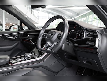 Used Audi Q7 2021 for sale - 75512392: Photo