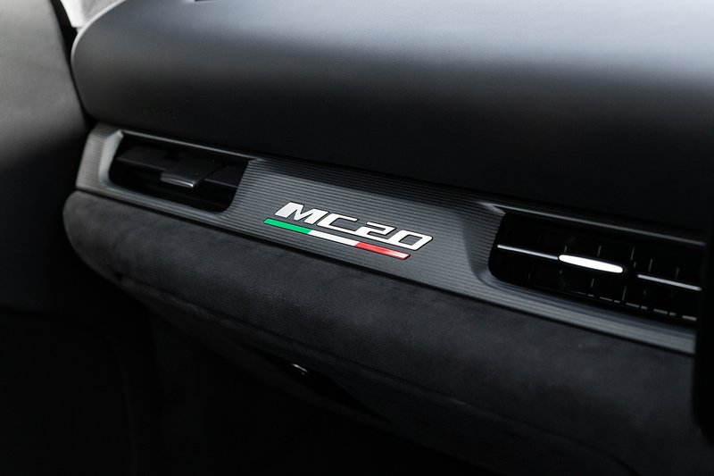 Used Maserati MC20 2023 for sale - 76075545: Photo 12