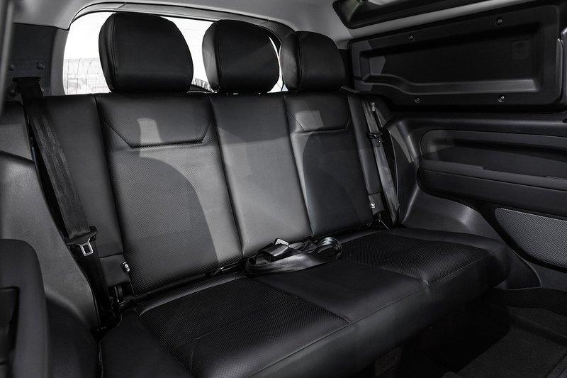 Used Land Rover Defender 2022 for sale - 77452589: Photo 5