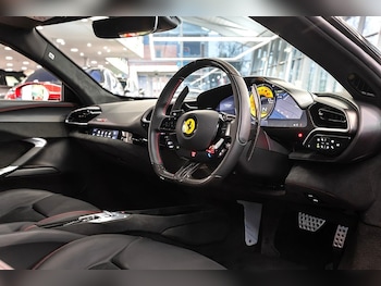 Used Ferrari 296 GTB 2024 for sale - 78412855: Photo