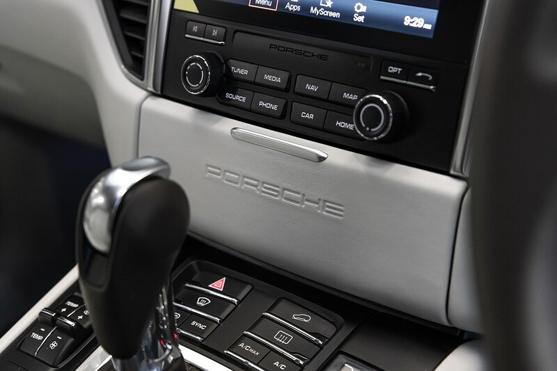 Used Porsche Macan 2018 for sale - 76582934: Photo 13