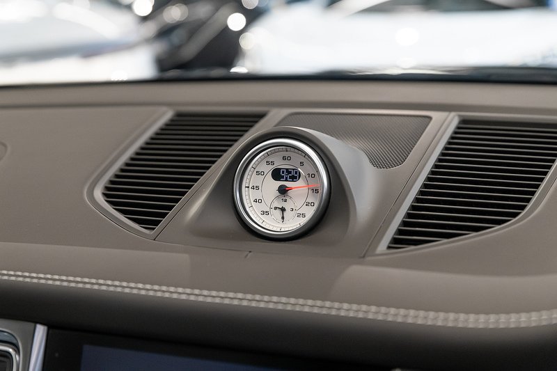 Used Porsche Macan 2018 for sale - 76582934: Photo 15