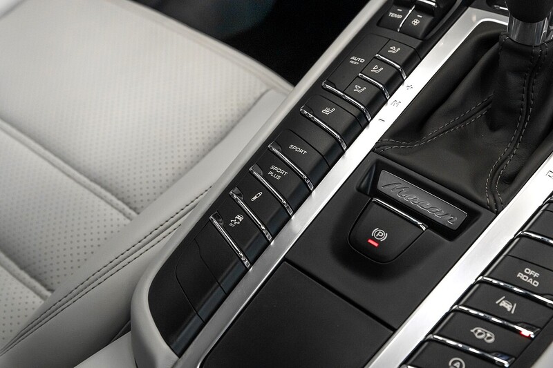 Used Porsche Macan 2018 for sale - 76582934: Photo 16