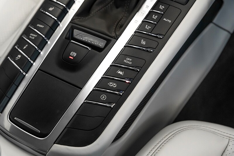 Used Porsche Macan 2018 for sale - 76582934: Photo 17