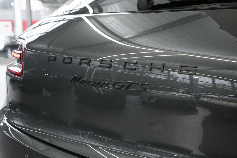 Used Porsche Macan 2018 for sale - 76582934: Photo 26