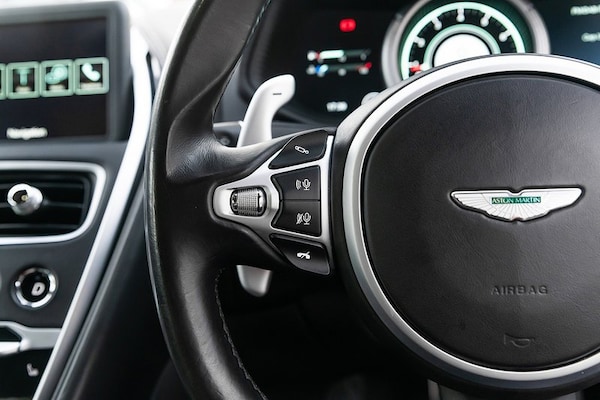 Used Aston Martin DB11 2017 for sale - 76133013: Photo 19